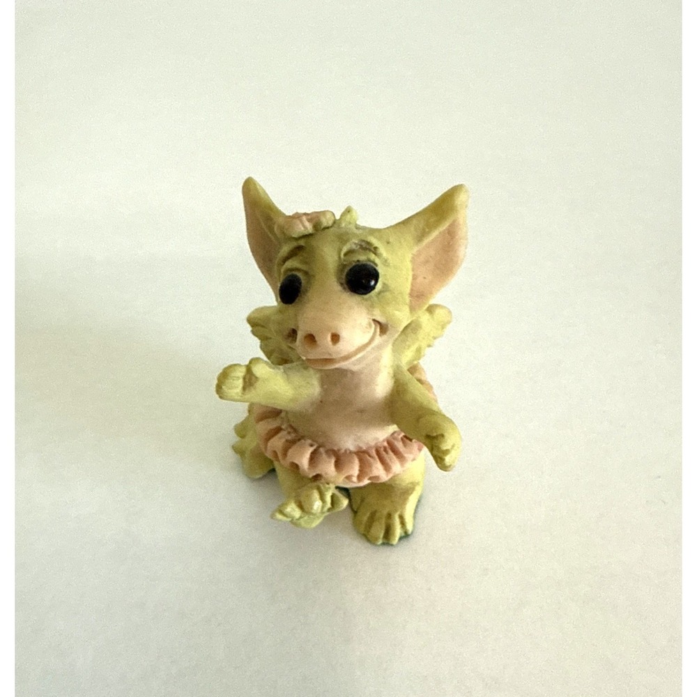 Whimsical World of Pocket‎ Dragons by Real Musgrave TWINKLE TOES  1991